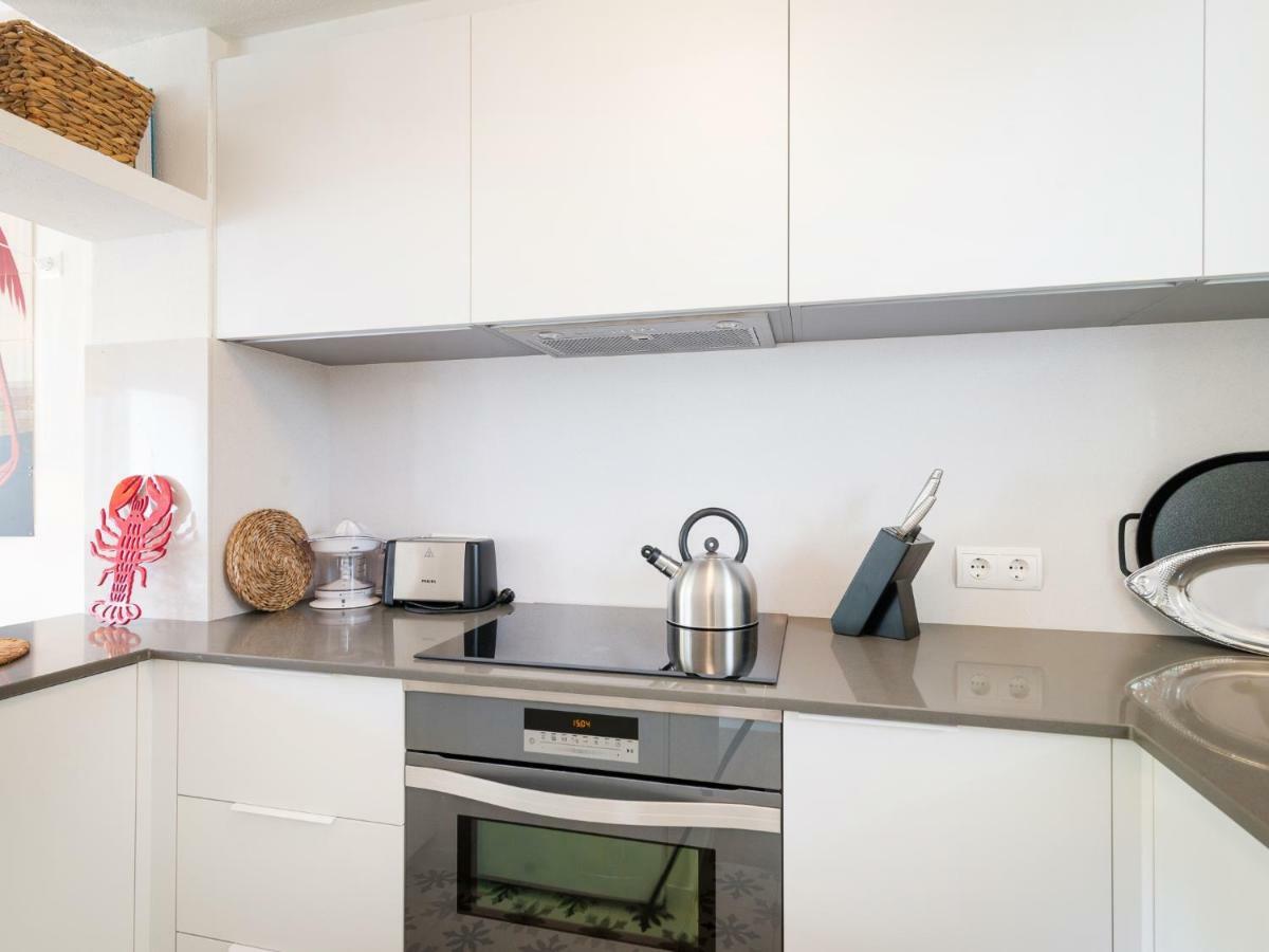 La Vie En Rouge Sa Riera Duplex, Private Parking Apartment Begur Exterior photo